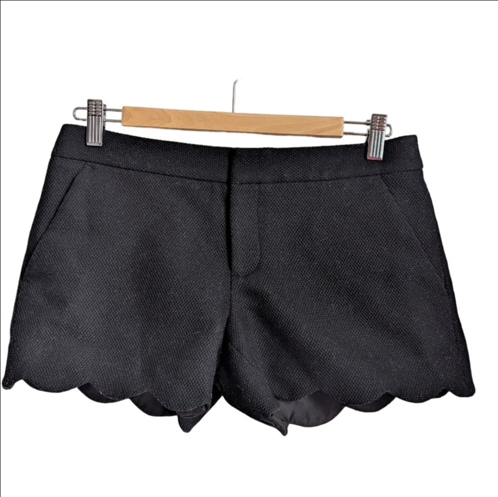 CLUB MONACO Black Dainty Chic Feminine Scallop Shorts Size 0